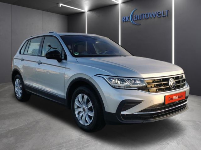 Tiguan Active 2.0 TDI AHK Navi  Carplay BT PDCv+