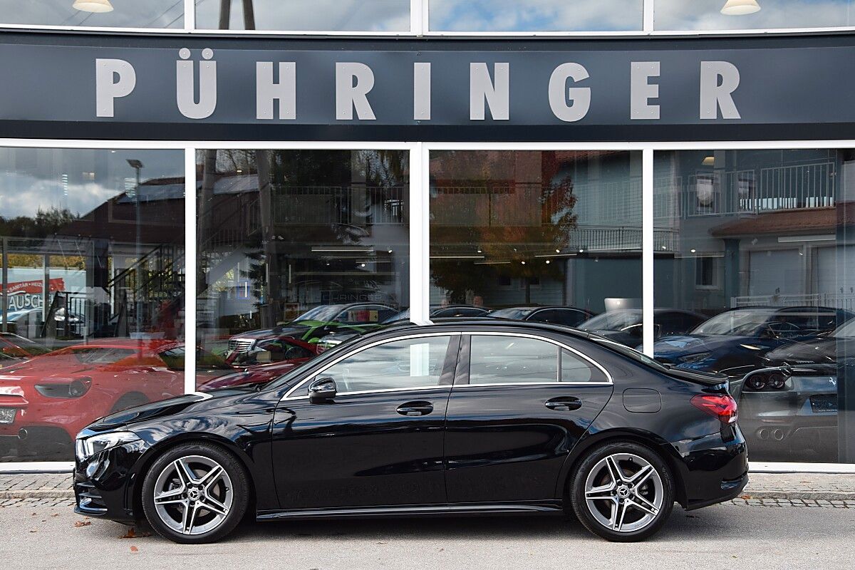 Mercedes-Benz A 180 d AMG Line *AMG-Styling*Carplay*LED*Rüc...