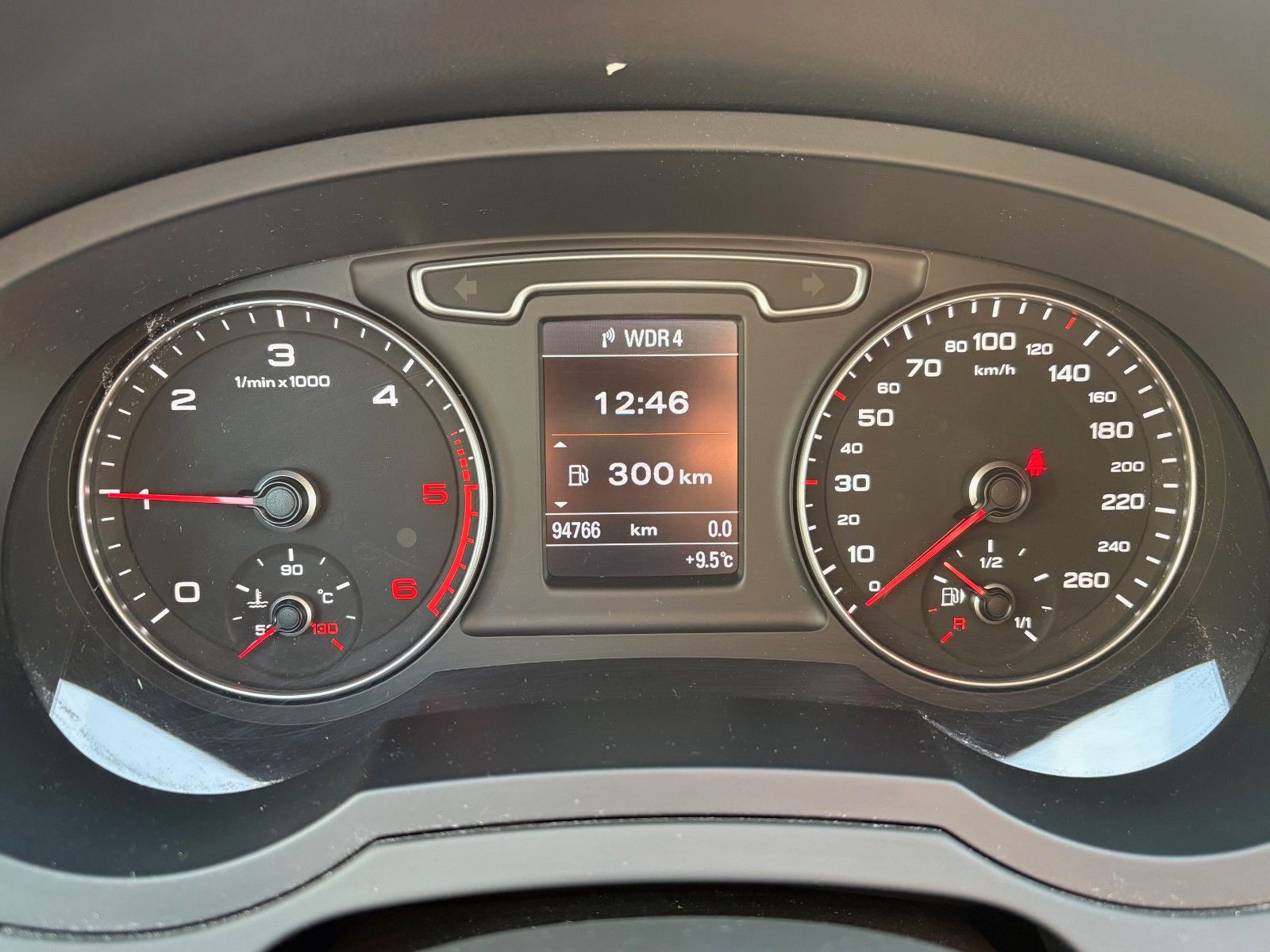 Fahrzeugabbildung Audi Q3 2.0 TDI Navi Xenon Alcantara/Leder SPORTSITZE