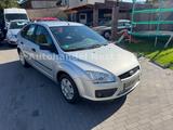 Ford Focus 1.6 Futura Automatik - Ford Focus: Futura