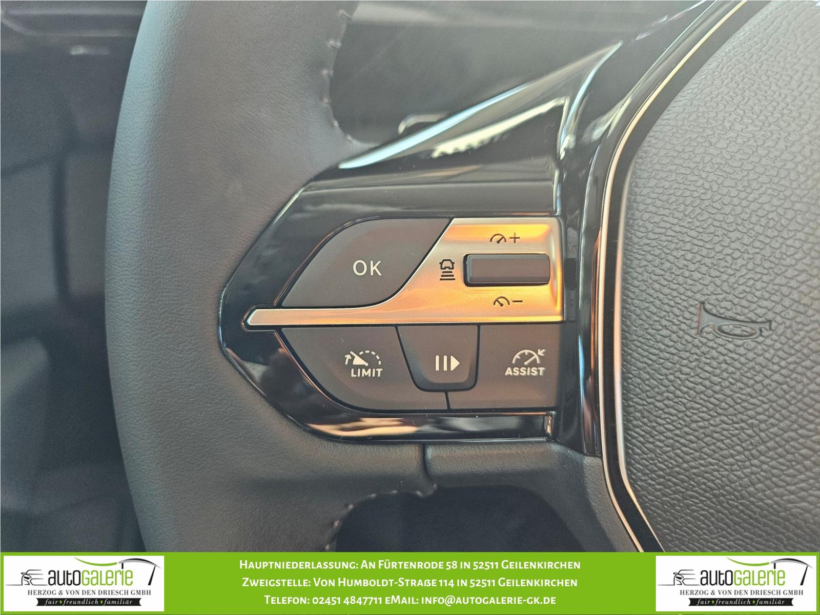 Peugeot 308 SW Hybrid 145e-DSC6 Business, миниатюра 16