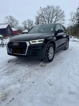 Audi Q5 2.0 TDI  Schwarz - Audi Q5 in Kiel