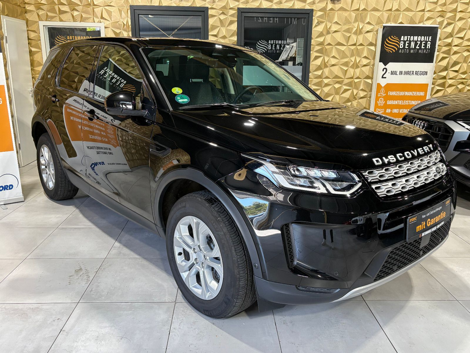 Fahrzeugabbildung Land Rover Discovery Sport S AWD/360°/APPLE/NAVI/SHZ/DAB/