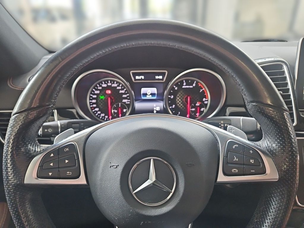 Fahrzeugabbildung Mercedes-Benz AMG GLE 43 4M AHK Airmatic Massage Sitzkl. SDHZ