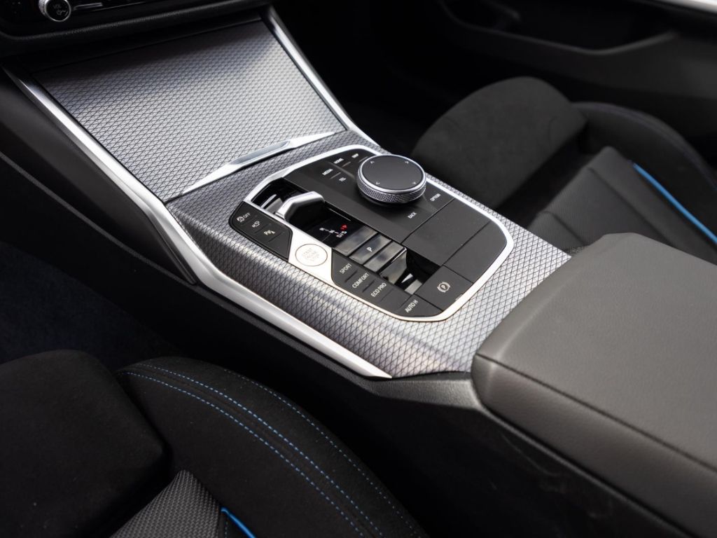 BMW 320 - Bild 15