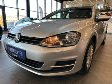 Volkswagen Golf VII Variant Trendline BMT *Navi*