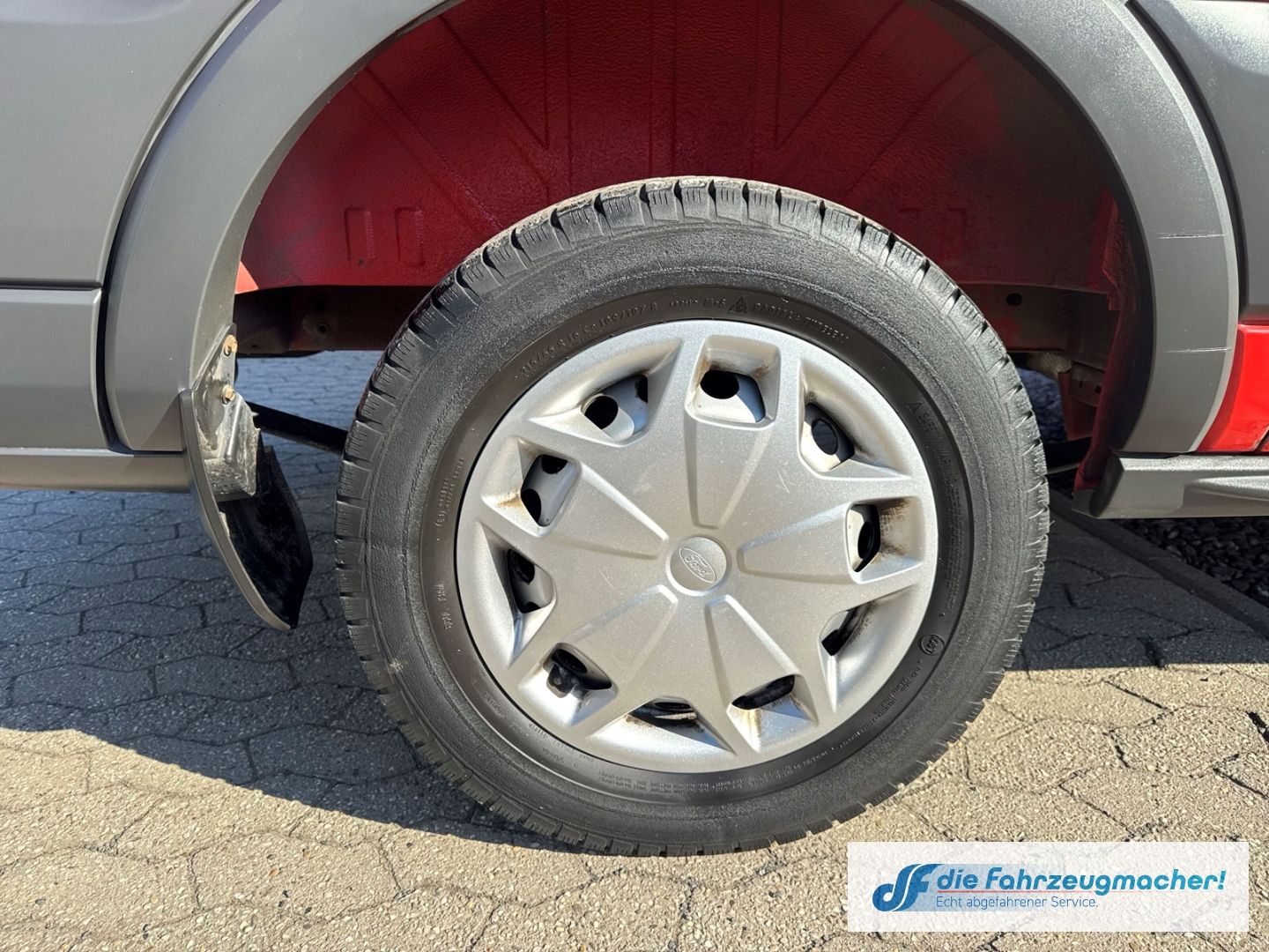 Fahrzeugabbildung Ford Transit Kasten 350 L2 Trend 2.0 TDCi DPF