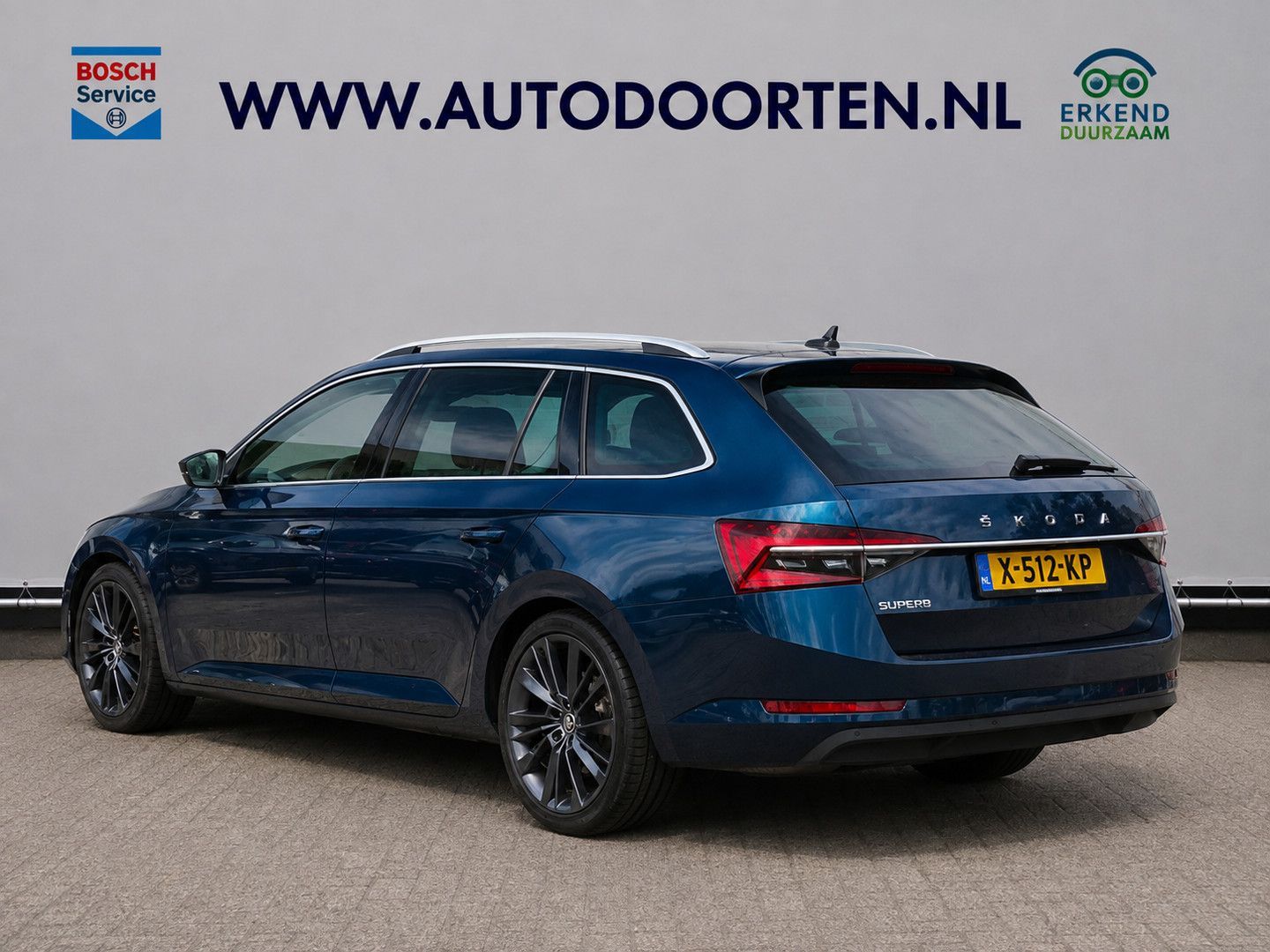 Skoda Superb kombi 2.0 TDI DSG Laurin Klement|Leder|Ma imagem 3