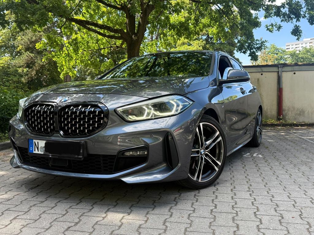 Image of BMW 118