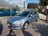 Fiat Bravo 1.9 MJT 120 CV - blaue Fiat Bravo