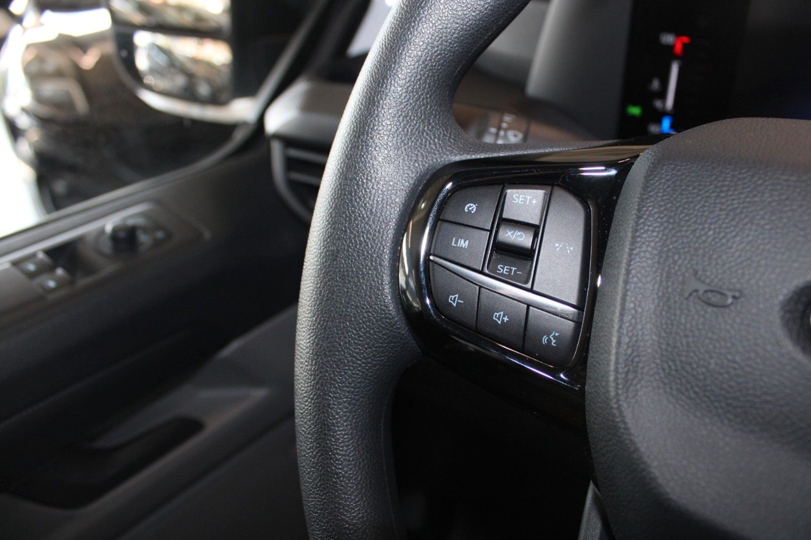 Fahrzeugabbildung Ford Transit Custom L1 TREND LED TechnologiePak2