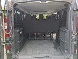 Renault Trafic Kombi L2H1 - 9-Sitzer - Allrounder - Renault Trafic: 9 Sitzer