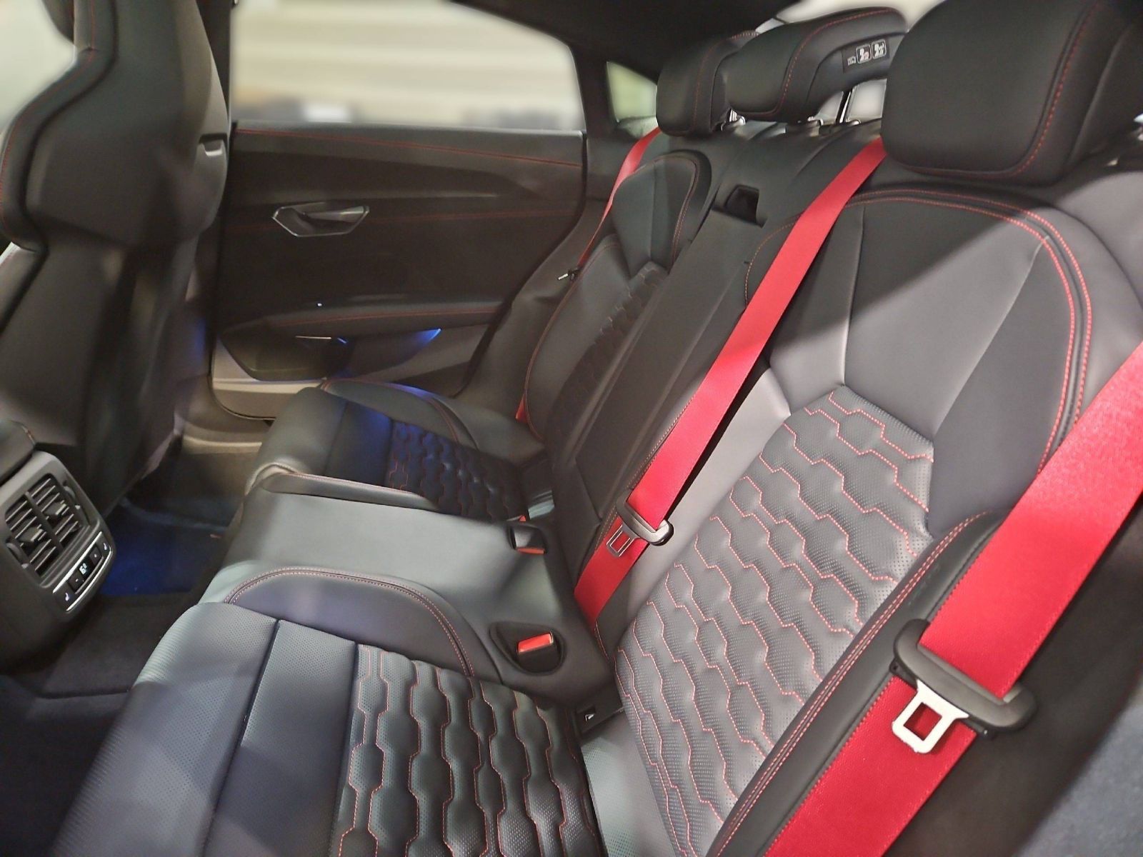Audi RS e-tron GT - Bild 11