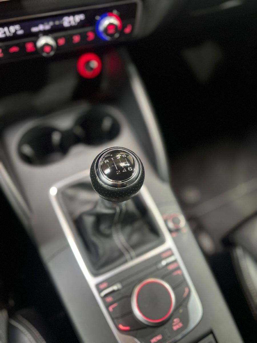 Fahrzeugabbildung Audi A3 S line ultra#Xenon#Navi#19"#Navi