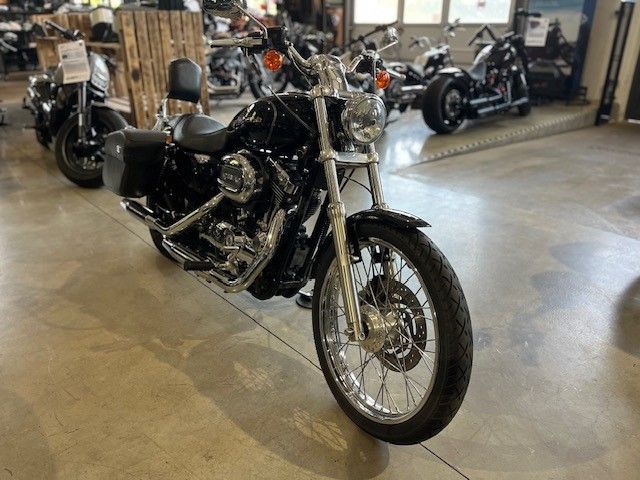 Fahrzeugabbildung Harley-Davidson Sportster 1200 Custom XL2