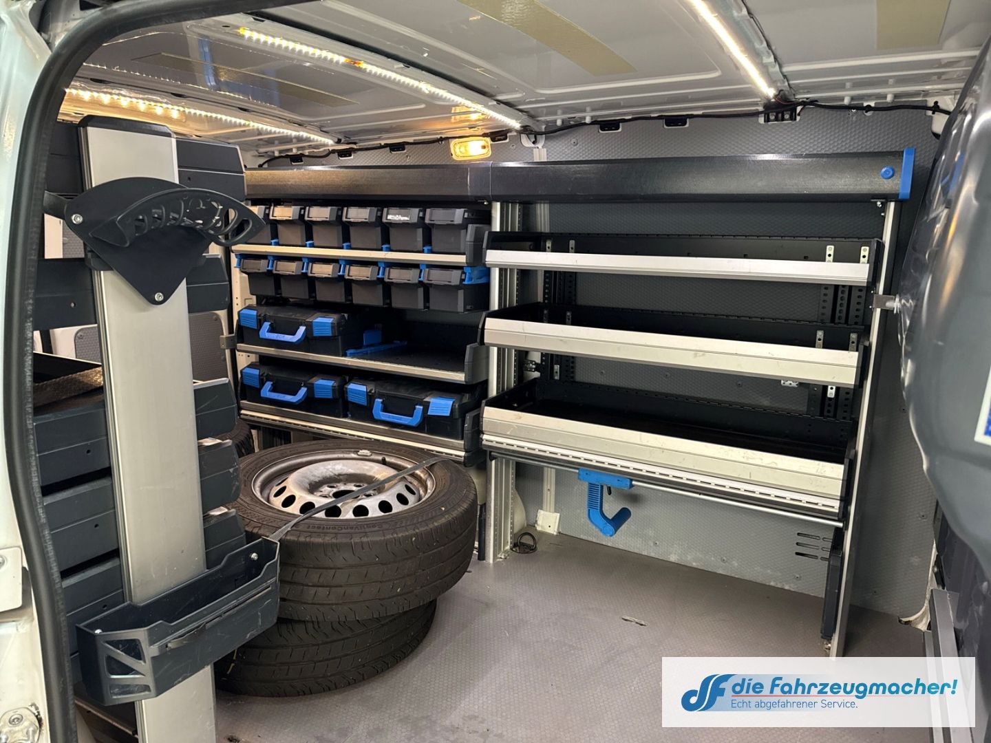 Fahrzeugabbildung Mercedes-Benz Vito Kasten 114 CDI BT RWD lang  Parklenkass. Te