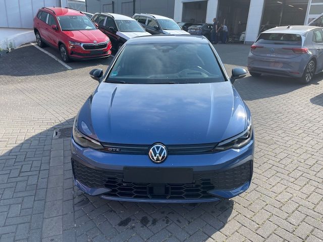 Volkswagen Golf - Bild 5