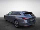 Skoda Superb Combi L&K 2,0 TDI DSG 4x4  HeadUp Panodac - Skoda Superb mit Diesel-Antrieb: Standheizung, Kombi