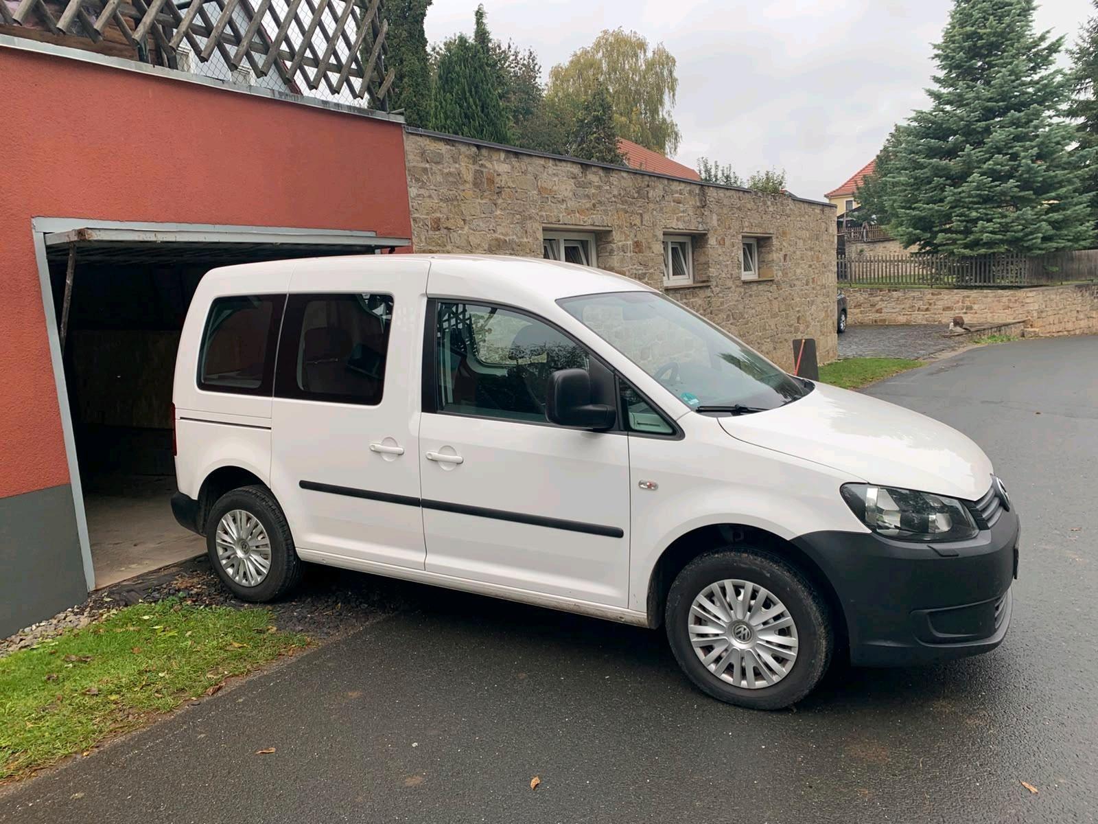 Volkswagen Caddy 2015 — photo 7