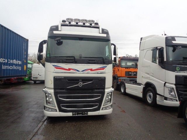 Volvo FH500, verstellbare Sattelplatte