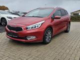 Kia cee'd - rote Kia cee'd Sportswagon