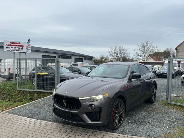 Maserati Levante Trofeo 3.8 V8 |1.Hand|Pano|Soft|H/K|22"