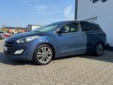 Hyundai i30 cw blue Premium - Hyundai i30 Premium mit Diesel-Antrieb