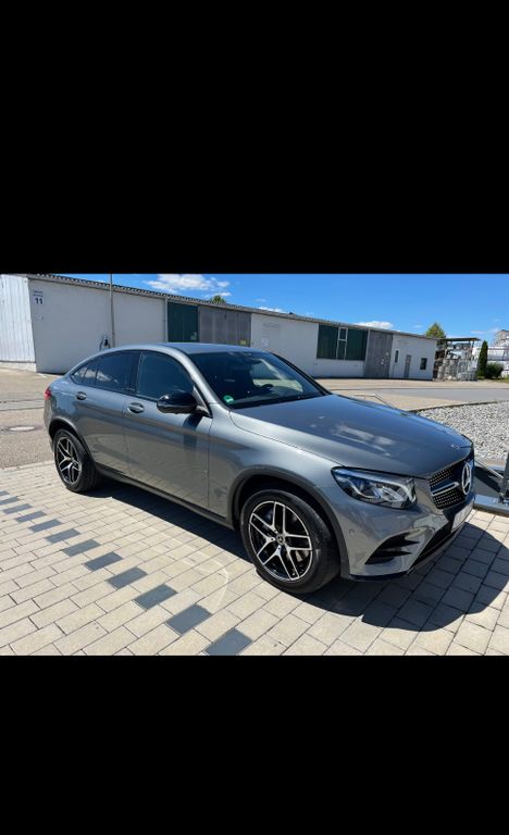 Image of Mercedes-Benz GLC 250