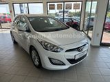 Hyundai i30 FIFA World Cup Edition 1.Hand/Scheckheft/EU5 - Hyundai i30: Standheizung