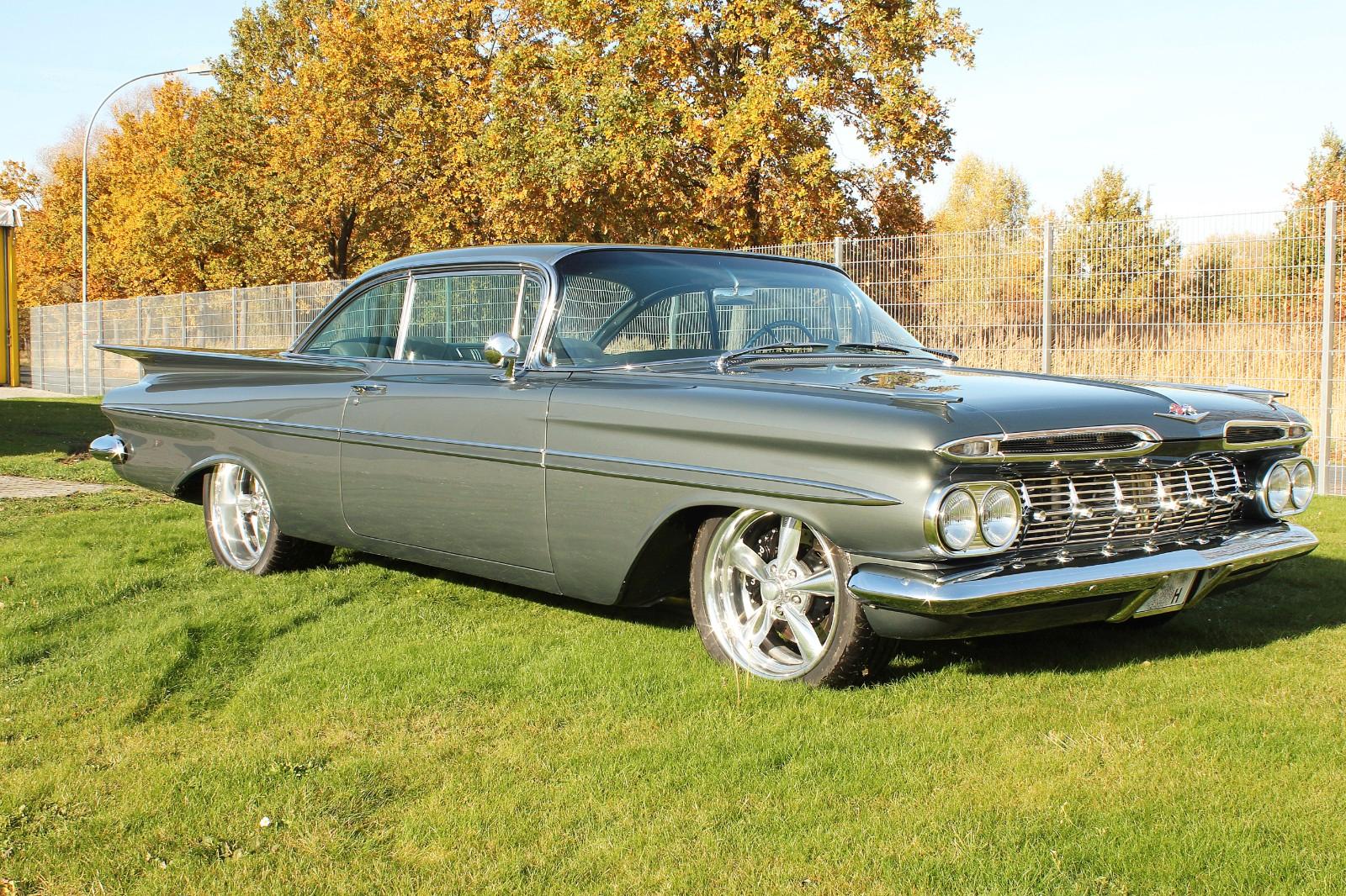 Chevrolet Impala Sport Coupe