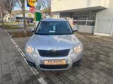 Skoda Yeti Active Plus Edition:AHK:PDC:GARANTIE: - gebrauchte Skoda Yeti aus dem Jahr 2013