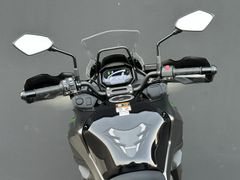 KAWASAKI Versys 650 Tourer + Koffer + Handprotektoren