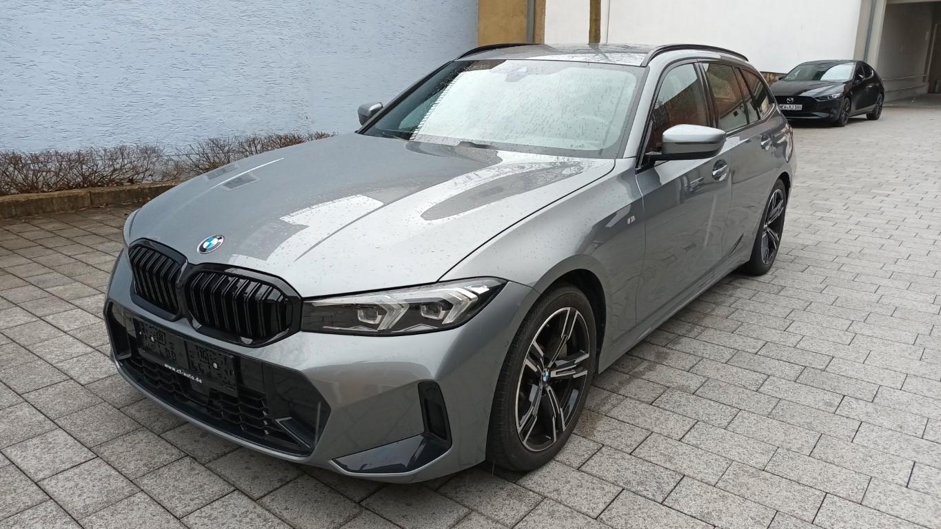 BMW 330i M Sport xDrive Touring LiveCockpit RFK
