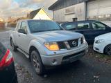 Nissan Navara 2,5 DCI KING CAB 4WD 4X4 - Nissan Navara: Allradantrieb, 2.5