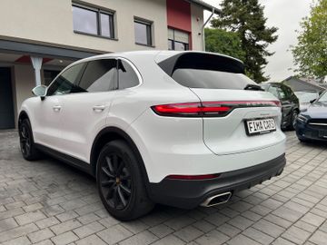 Porsche Cayenne - 5