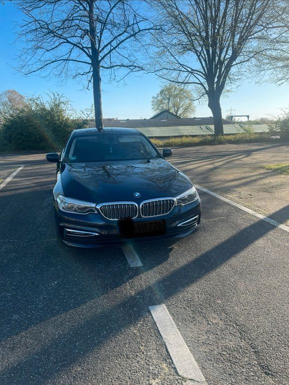 Image of BMW 530