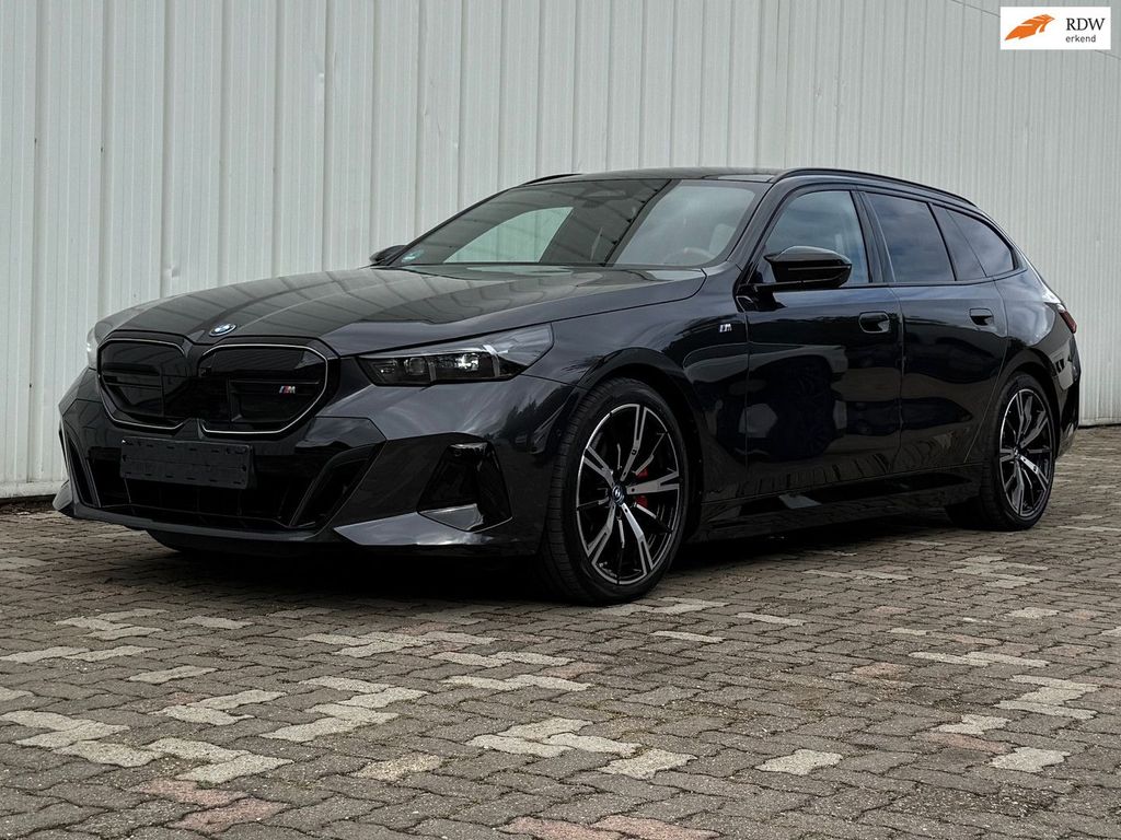 Image of BMW i5