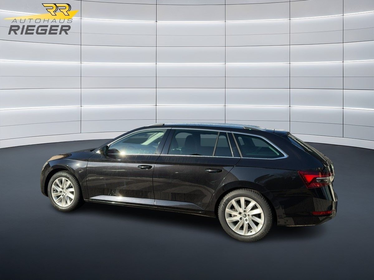 Fahrzeugabbildung SKODA Superb Combi (3V5) Style 1,5 TSI ACT
