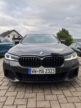 BMW M550i xDrive A - - gebrauchte BMW M550 aus dem Jahr 2021