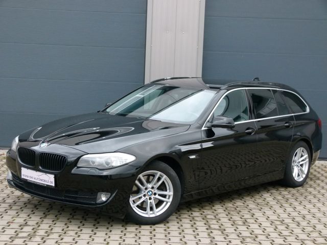 BMW Touring 520d HeadUp Leder Navi AHK Xenon STHZG
