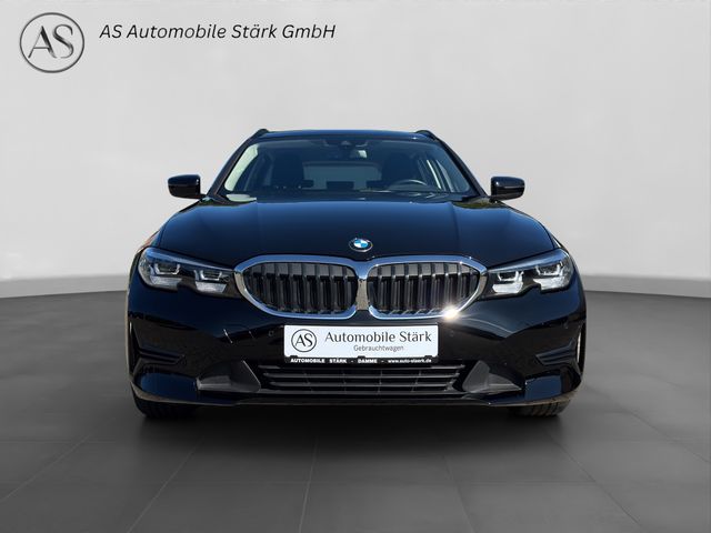 Fahrzeugabbildung BMW 318i Touring Automatik+Advantage+LED+Navi+AHK
