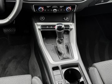 Audi Q3 - 12
