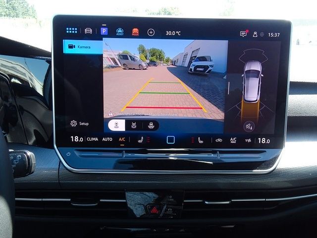 Golf 1.5 eTSI DSG "Edition 50" / AHZV