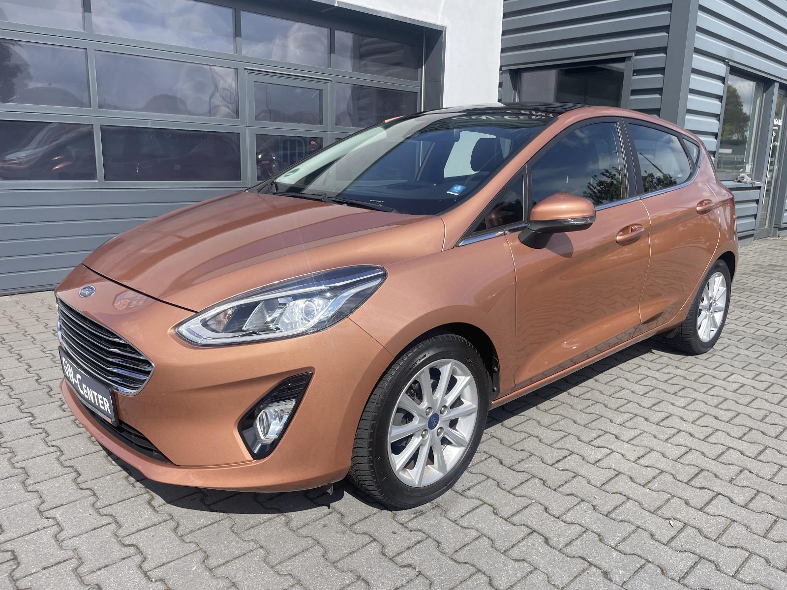 Ford Fiesta Titanium Pano / Leder / ACC / B&O / LED