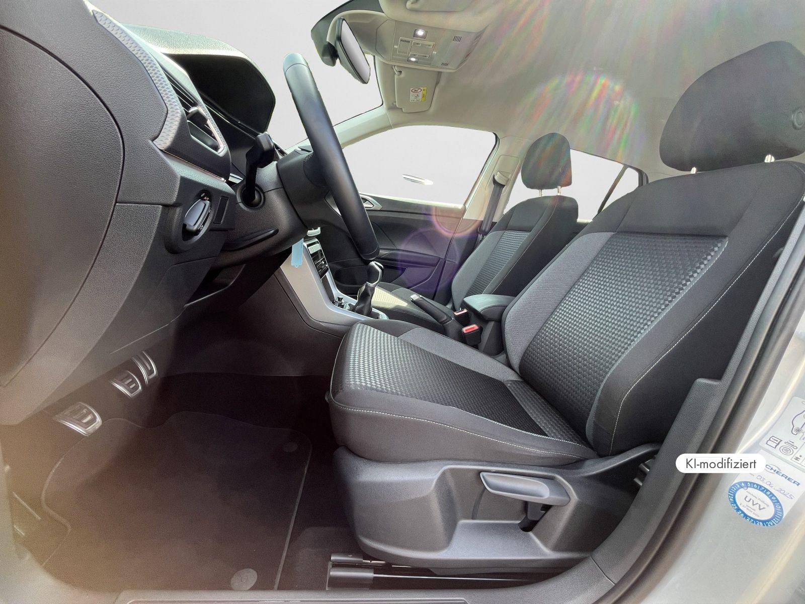 Volkswagen T-Cross Active 1.0 TSI LED KAMERA APP-CONNECT