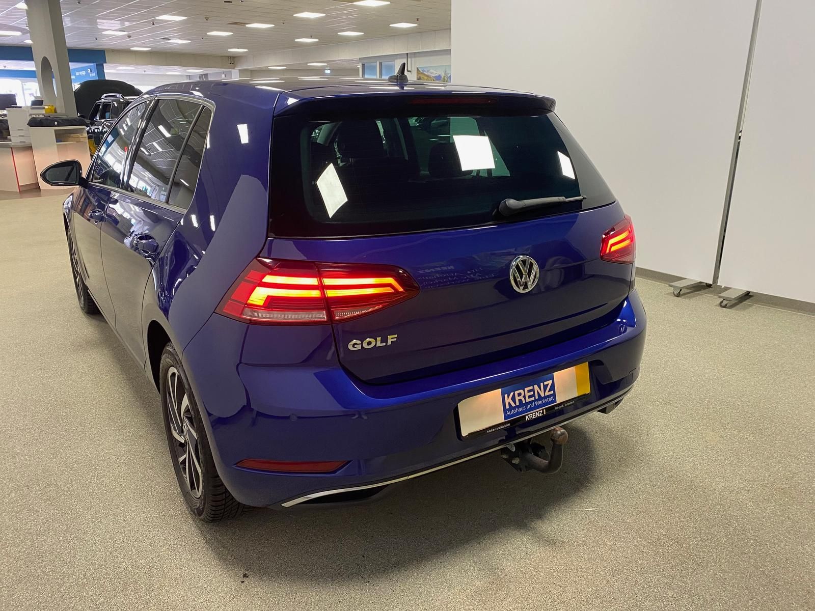 Fahrzeugabbildung Volkswagen Golf 1.0 TSI Join+ALLWETTER+KLIMA+SITZHEIZ+NAVI+