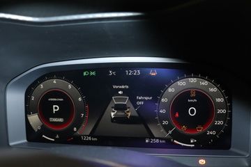 Fotografie des Nissan Juke 1.0 DIG-T DCT N-Connecta
