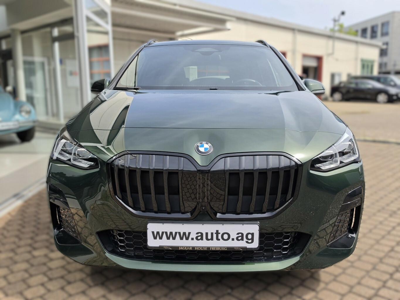 BMW 218 Active Tourer M Sport*AHK*HUD*360°Kamera*Pan, миниатюра 4