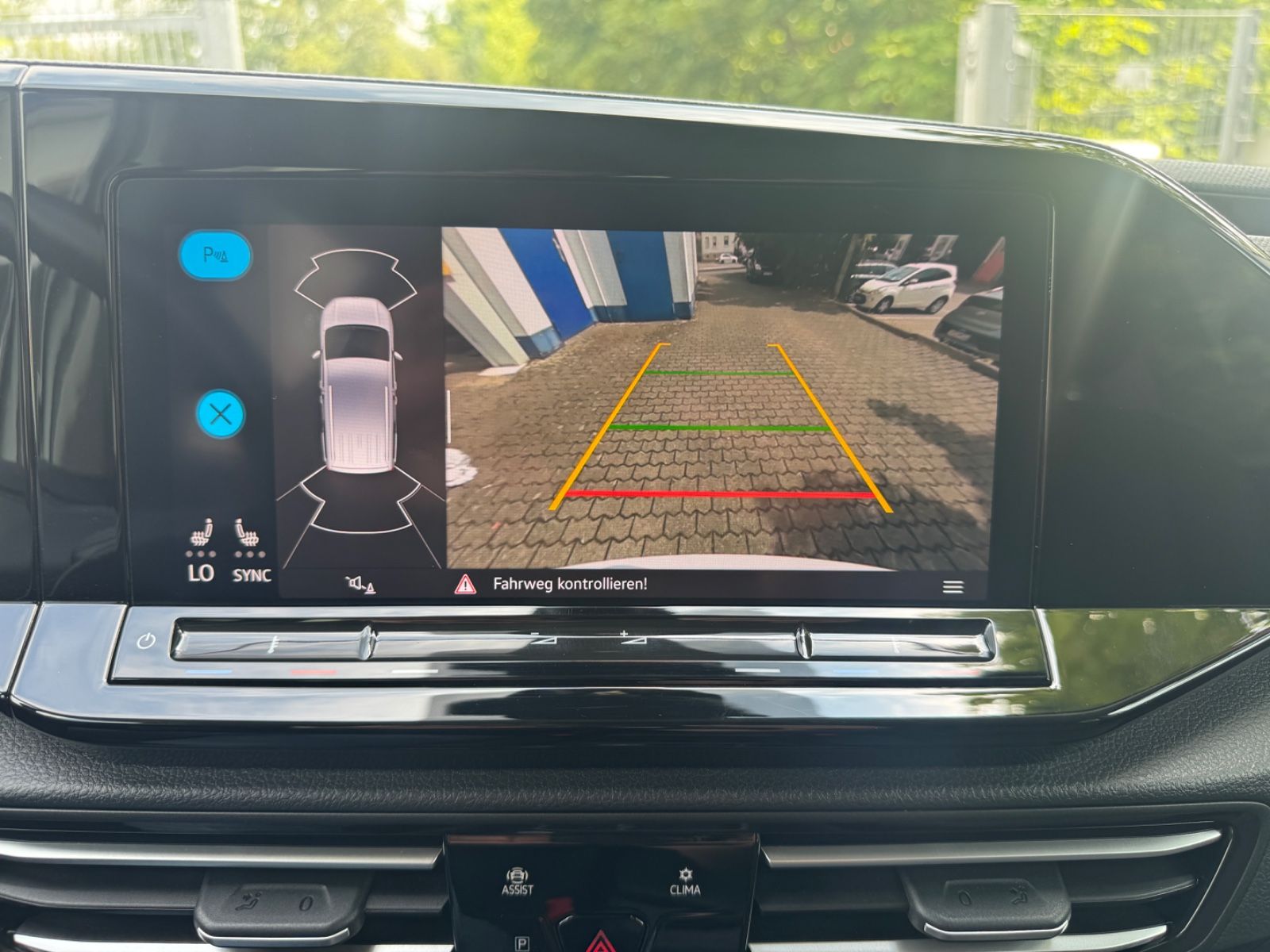 Fahrzeugabbildung Volkswagen Caddy Style NAVI+LED+ACC+LANE+ALCANTARA