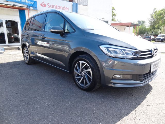 Fahrzeugabbildung Volkswagen Touran Sound/1.Hd/DSG/150PS/AHK/Navi/